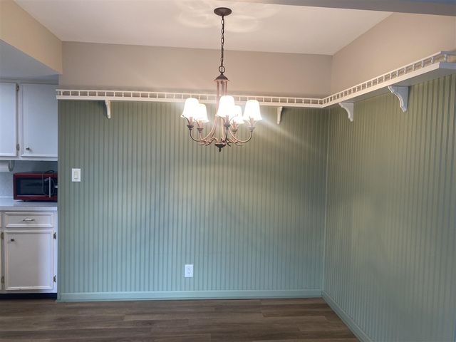 230 S State Street 15, Zeeland, MI 49464