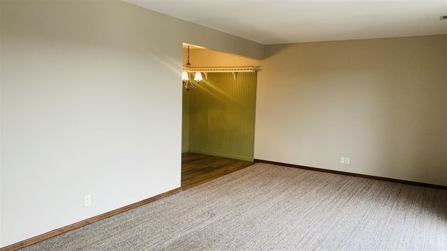 230 S State Street 15, Zeeland, MI 49464