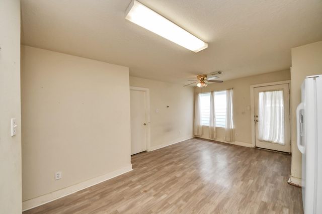 3831 E Traditions Court, Houston, TX 77082