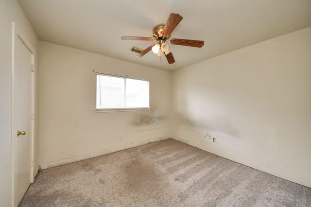 3831 E Traditions Court, Houston, TX 77082