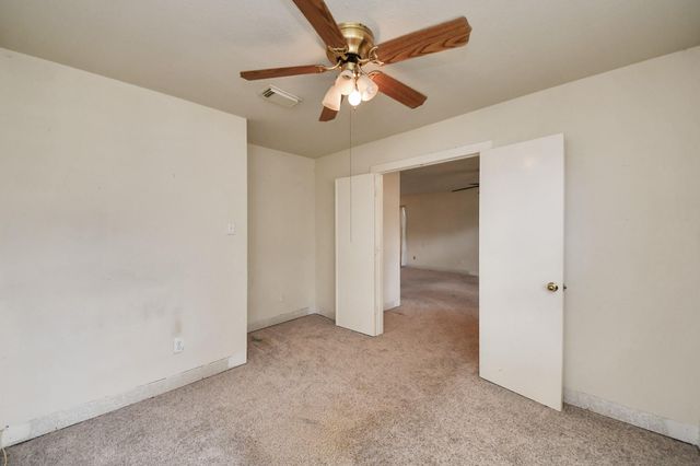 3831 E Traditions Court, Houston, TX 77082