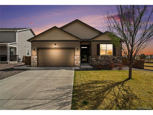 1645 Clarendon Dr, Windsor, CO 80550