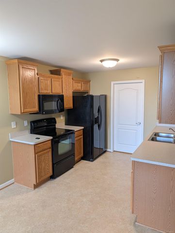 32974 Redstone Drive, Chesterfield Twp, MI 48047