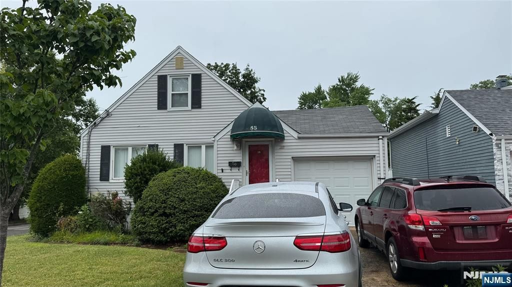 55 Stillman Avenue, Bergenfield, NJ 07621