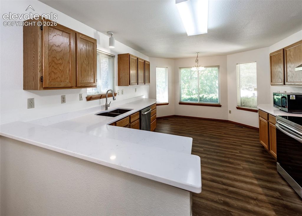 8161 Scarborough Drive, Colorado Springs, CO 80920 — photo 3