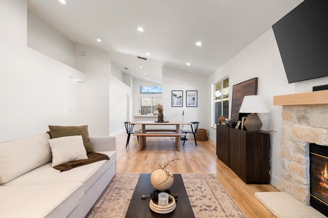 3724 Black Eagle Dr, Antelope, CA 95843