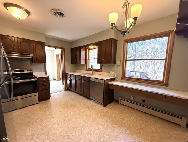 4996 W Fall Creek Road, Crawfordsville, IN 47933