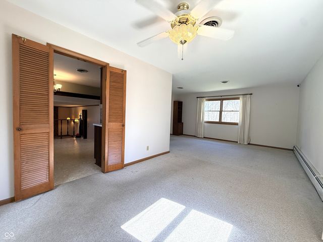 4996 W Fall Creek Road, Crawfordsville, IN 47933