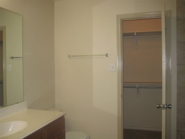 12660 Bay Avenue, Fort Worth, TX 76040