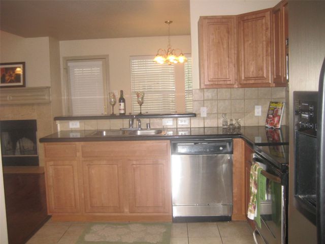 12660 Bay Avenue, Fort Worth, TX 76040