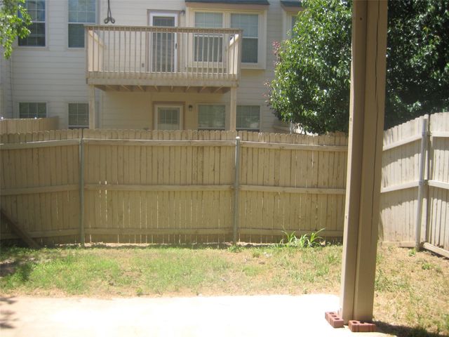 12660 Bay Avenue, Fort Worth, TX 76040