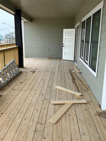 13031 Jolly Roger Drive, Freeport, TX 77541