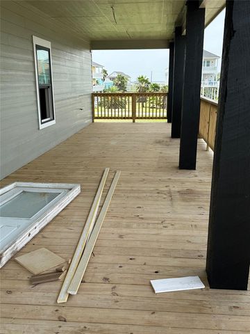 13031 Jolly Roger Drive, Freeport, TX 77541