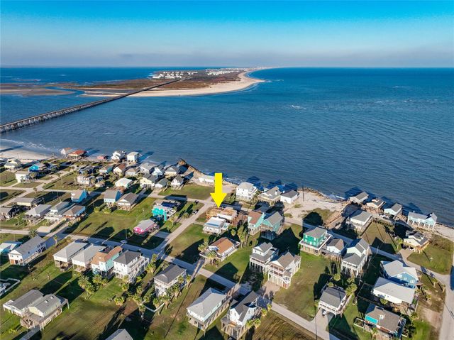 13031 Jolly Roger Drive, Freeport, TX 77541
