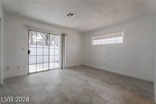 2117 Chertsey Drive C, Las Vegas, NV 89108