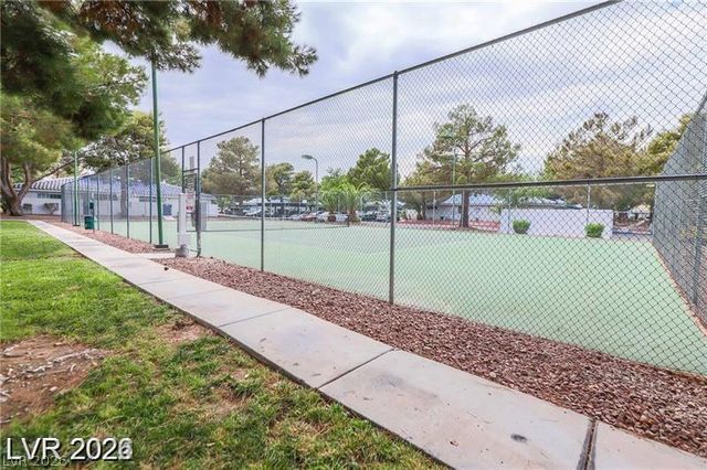 2117 Chertsey Drive C, Las Vegas, NV 89108