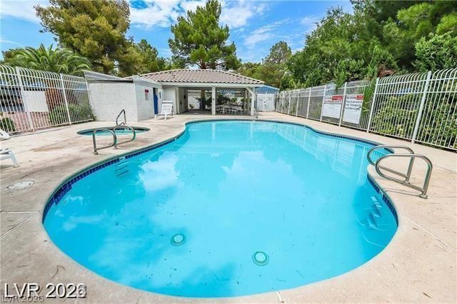 2117 Chertsey Drive C, Las Vegas, NV 89108