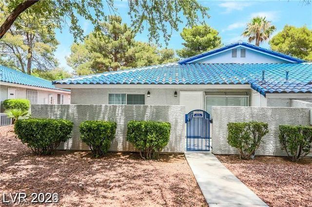 2117 Chertsey Drive C, Las Vegas, NV 89108