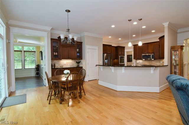11101 E Washington Street, Chagrin Falls, OH 44023