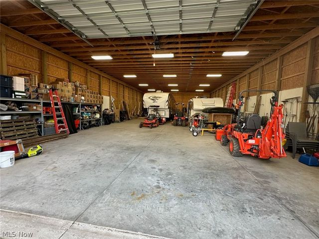 11101 E Washington Street, Chagrin Falls, OH 44023