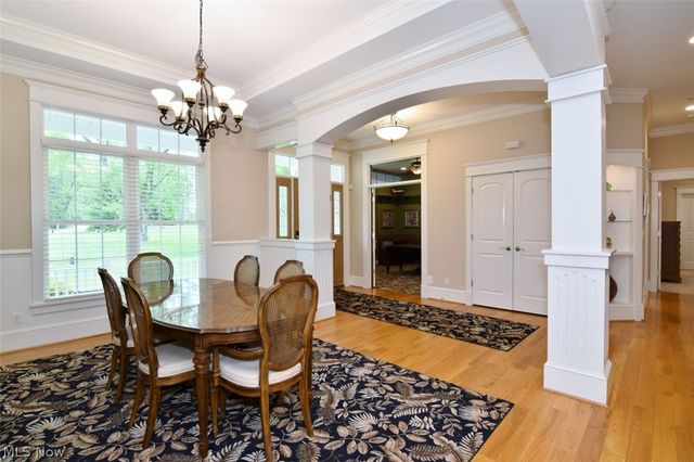 11101 E Washington Street, Chagrin Falls, OH 44023