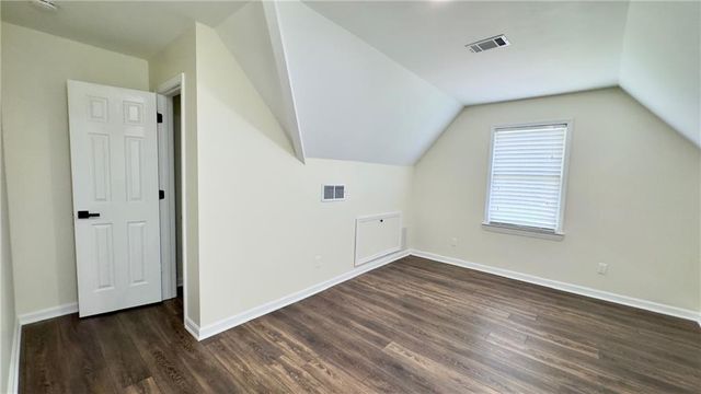 22 Edgewood Drive, Carrollton, GA 30116