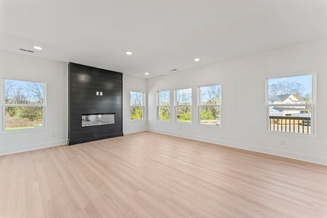 236 Rose Hannah Dr, Gallatin, TN 37066