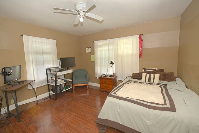 1307 W Washington Street, Ottawa, IL 61350