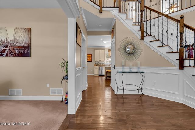 10 Firenze Road, Jackson, NJ 08527