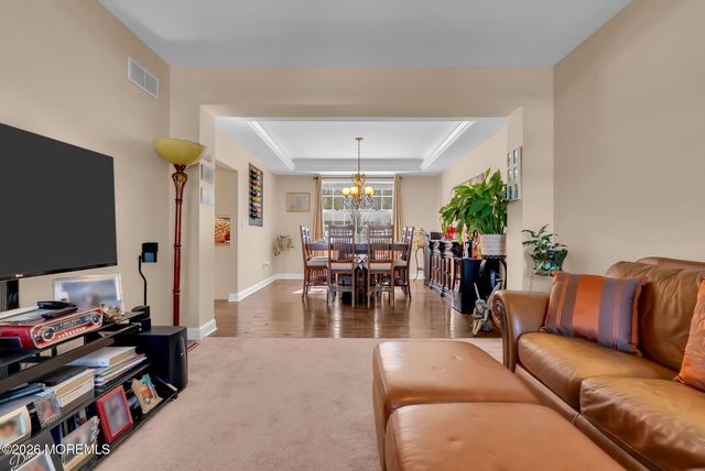 10 Firenze Road, Jackson, NJ 08527