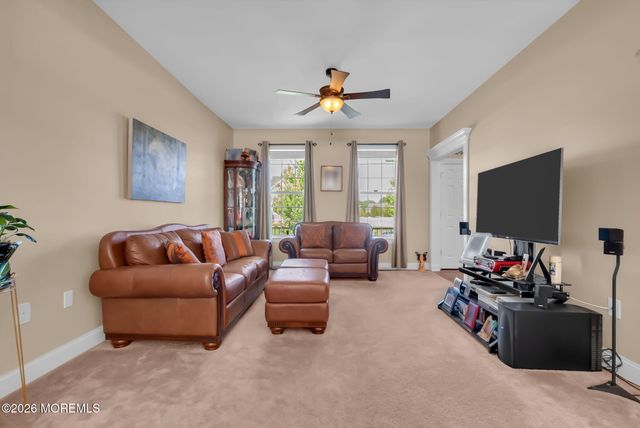 10 Firenze Road, Jackson, NJ 08527