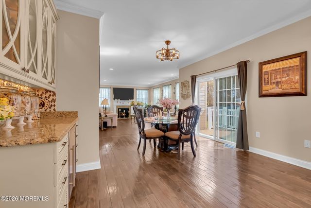 10 Firenze Road, Jackson, NJ 08527