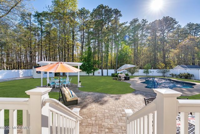 10 Firenze Road, Jackson, NJ 08527
