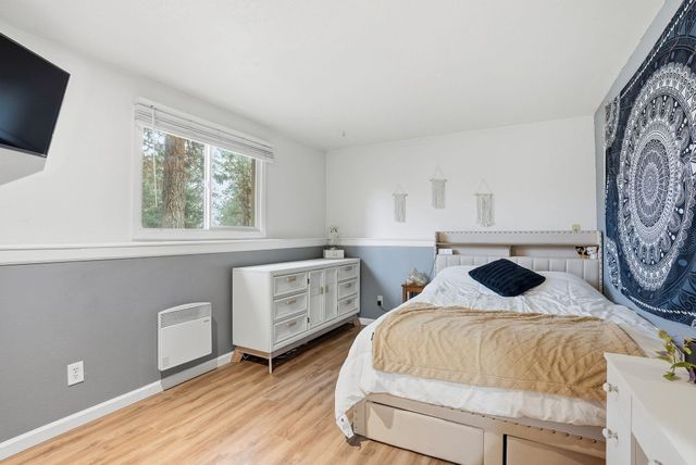 12914 W Suncrest Cir, Nine Mile Falls, WA 99026