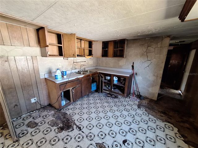 1210 SE 174TH AVENUE, Silver Springs, FL 34488