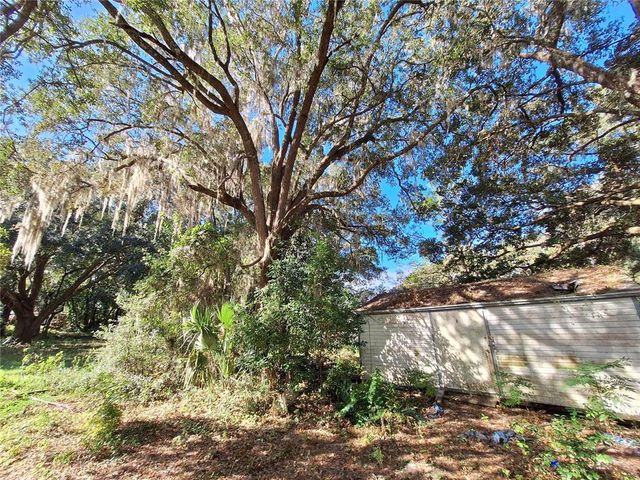 1210 SE 174TH AVENUE, Silver Springs, FL 34488