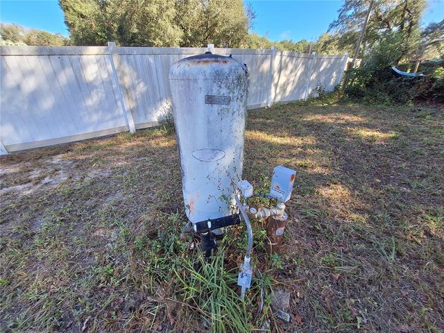 1210 SE 174TH AVENUE, Silver Springs, FL 34488