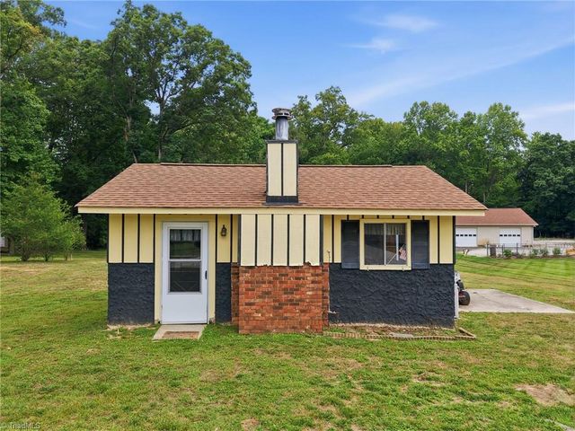 534 Air Harbor Road, Greensboro, NC 27455