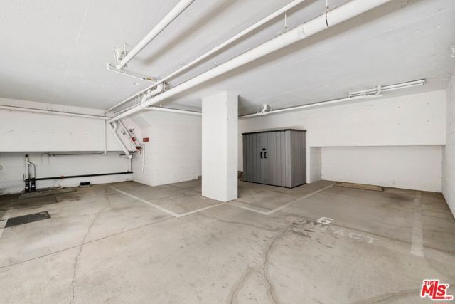 1804 S Barrington Avenue A, Los Angeles, CA 90025