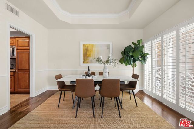1804 S Barrington Avenue A, Los Angeles, CA 90025
