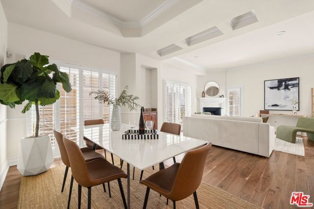 1804 S Barrington Avenue A, Los Angeles, CA 90025