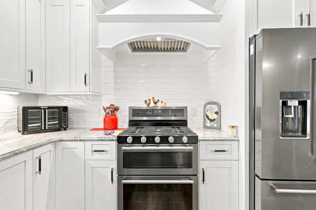 2377 Island Way, Little River, SC 29566