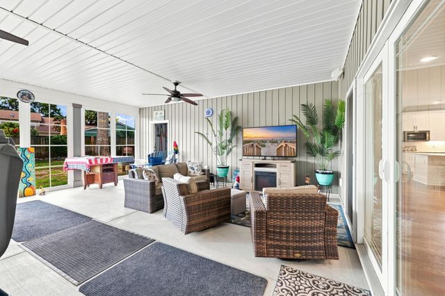 2377 Island Way, Little River, SC 29566