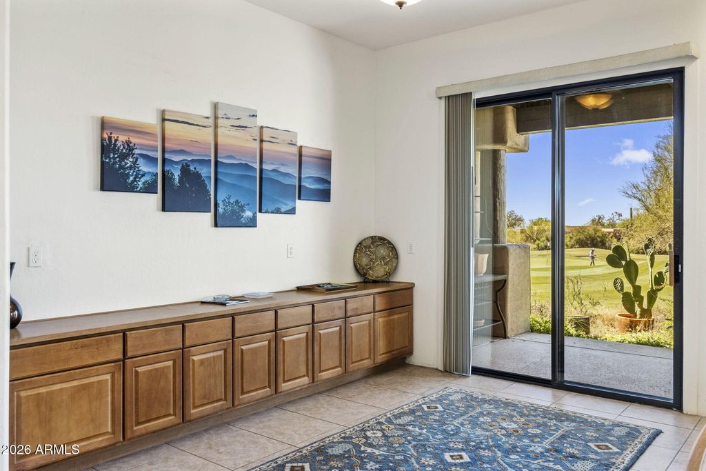 Image 11 of property listing at 28456 N 101ST Place, Scottsdale, AZ 85262