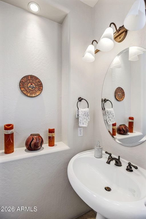 Image 15 of property listing at 28456 N 101ST Place, Scottsdale, AZ 85262