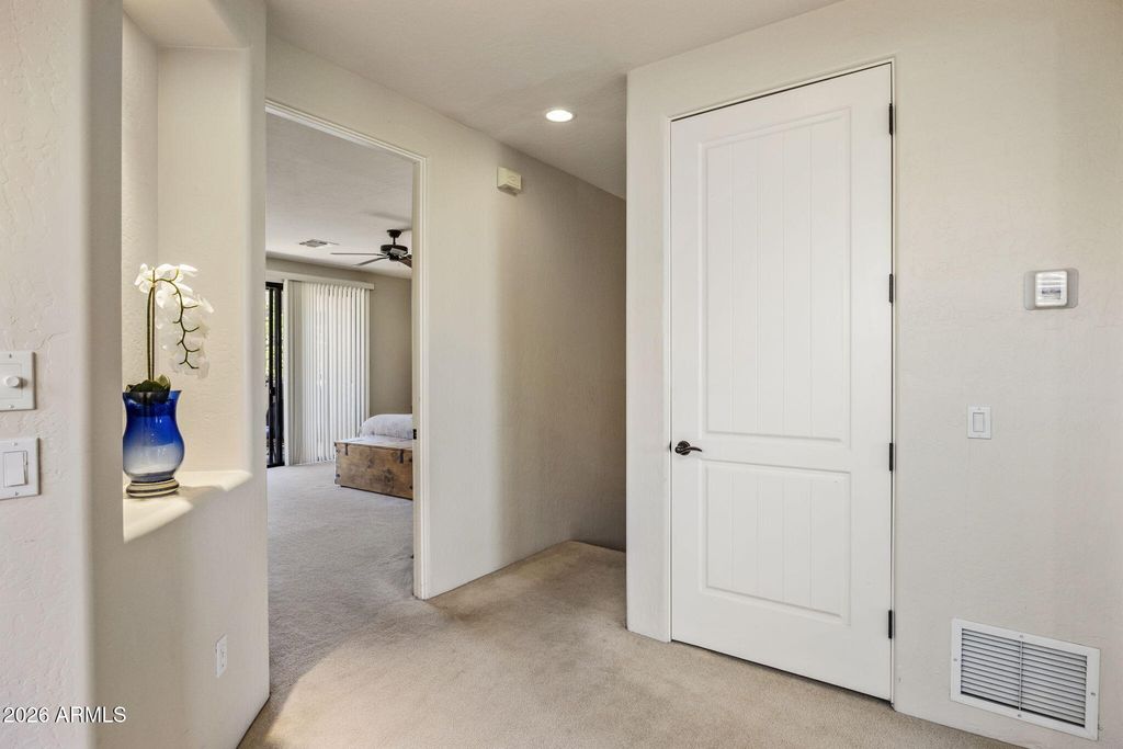 Image 18 of property listing at 28456 N 101ST Place, Scottsdale, AZ 85262