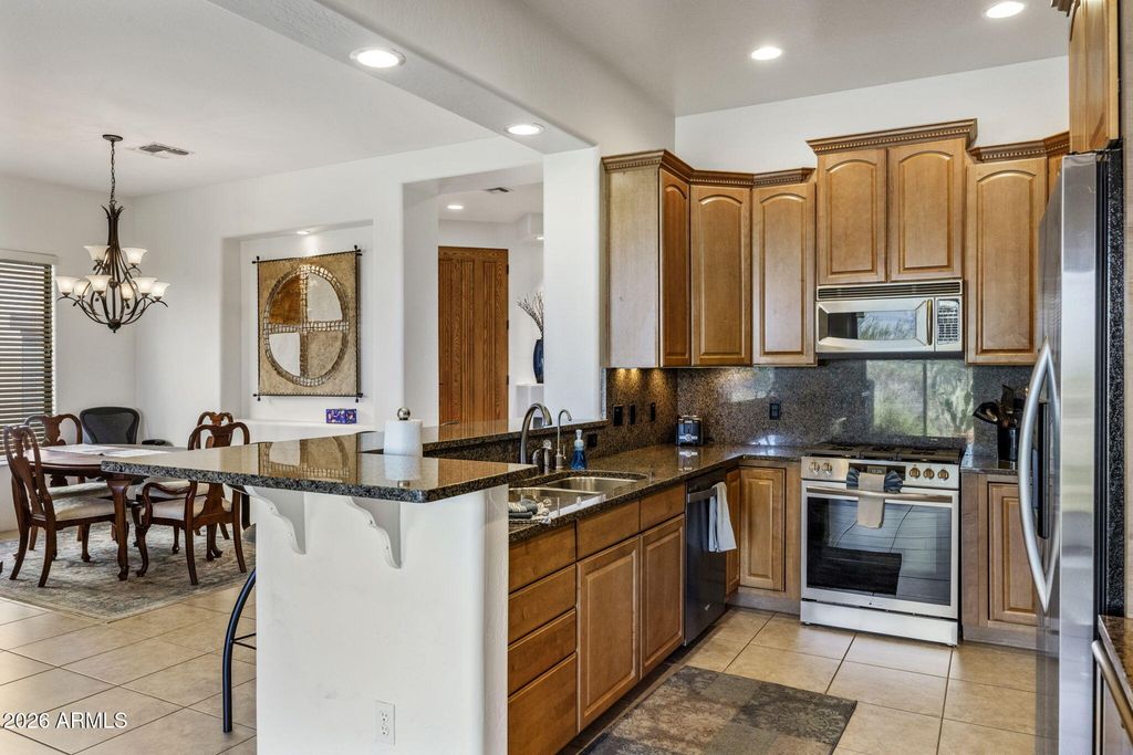 Image 9 of property listing at 28456 N 101ST Place, Scottsdale, AZ 85262