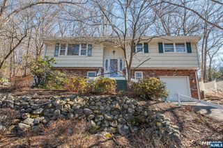 103 Cedar Road, Ringwood, NJ 07456
