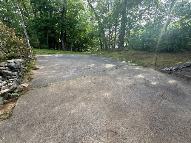 71 Pine St 1, Natick, MA 01760