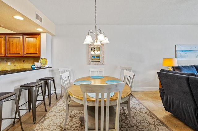 5300 S ATLANTIC AVENUE 18-303, New Smyrna Beach, FL 32169